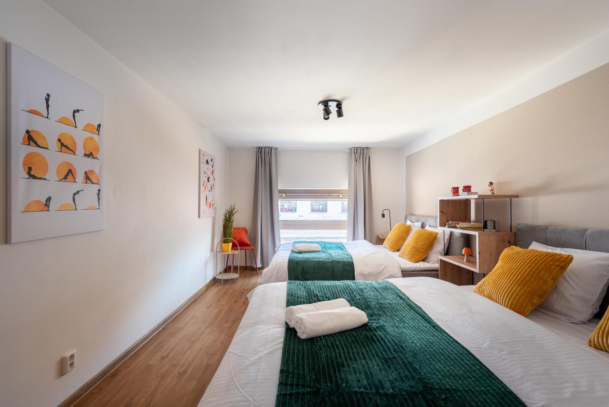 Spacious Apartments Near Karlin Square Prague Luaran gambar
