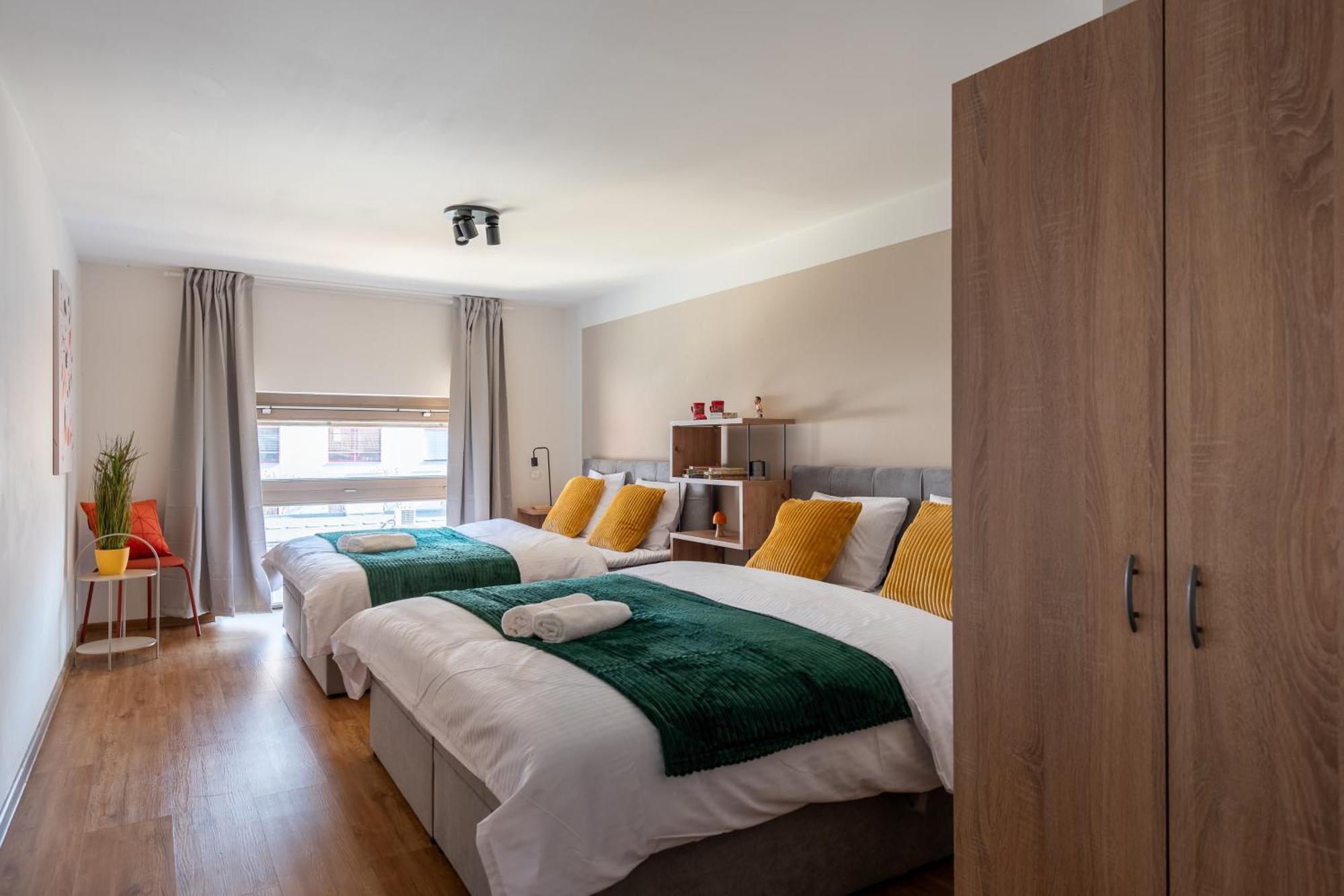 Spacious Apartments Near Karlin Square Prague Luaran gambar