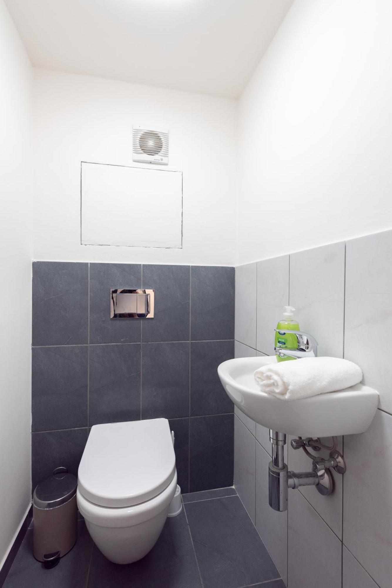 Spacious Apartments Near Karlin Square Prague Luaran gambar