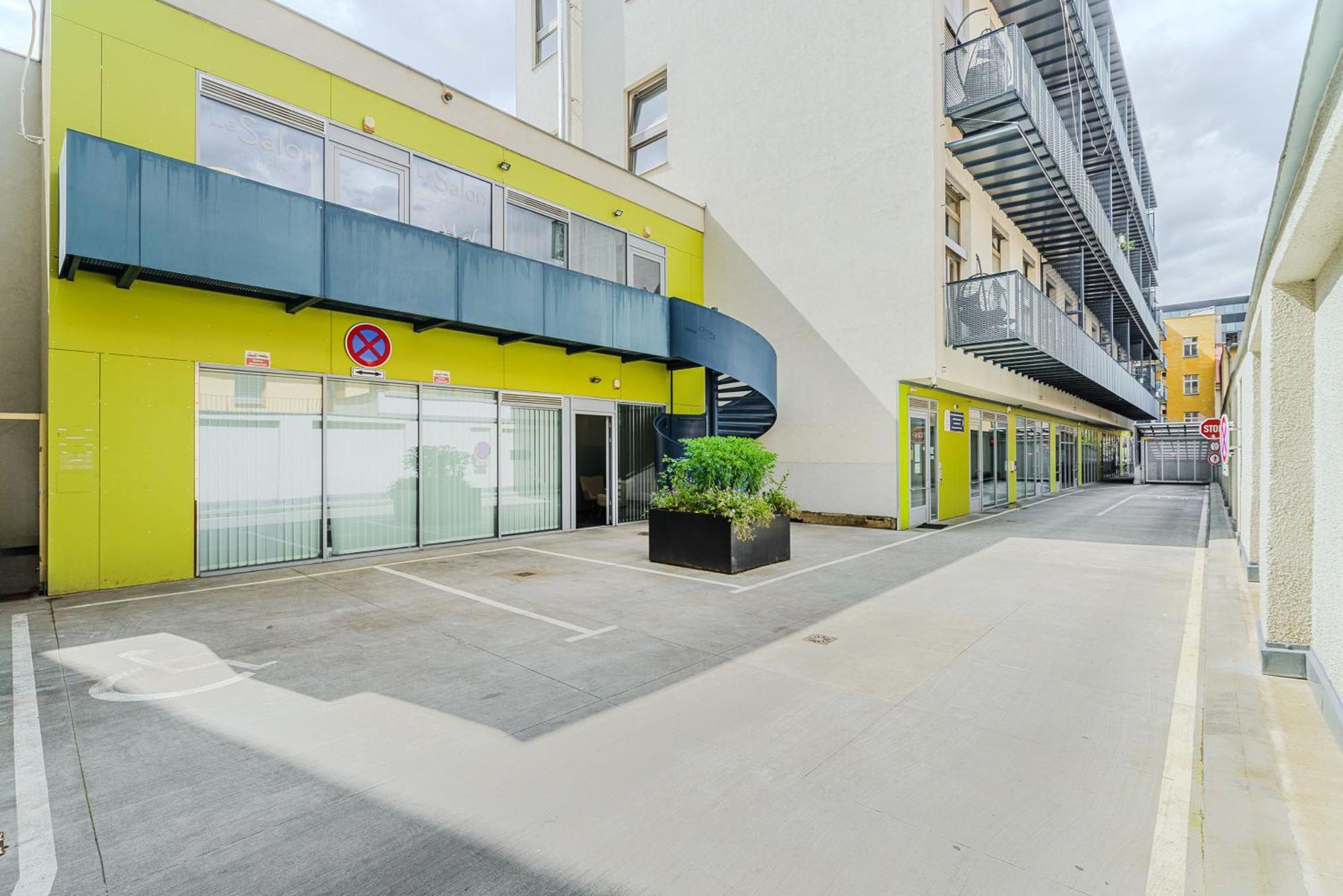 Spacious Apartments Near Karlin Square Prague Luaran gambar